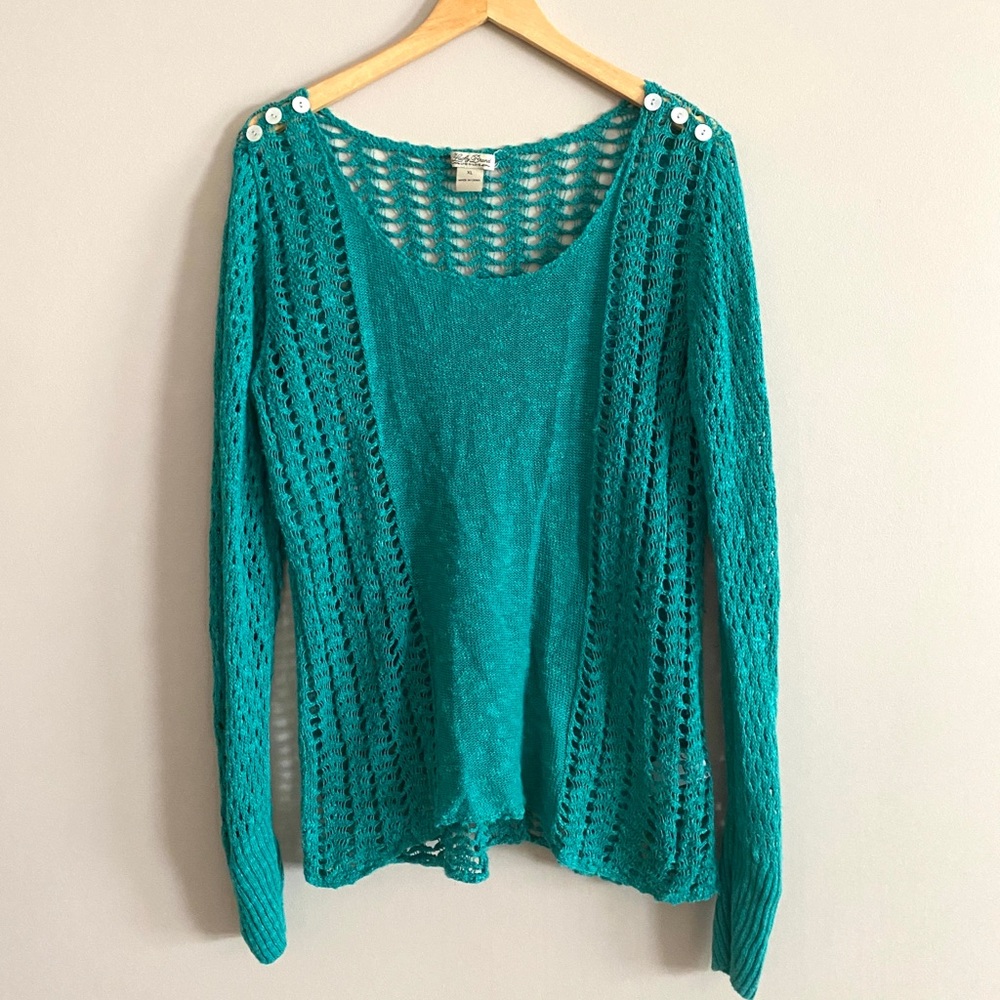 Women’s casual lucky lace crochet green top! XL
